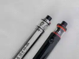 Le sel de nicotine, l’alternative qui transforme votre expérience de vape Découvrez une nouvelle façon de vapoter avec le sel de nicotine