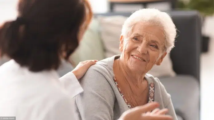 comment trouver une aide à domicile quand on a besoin