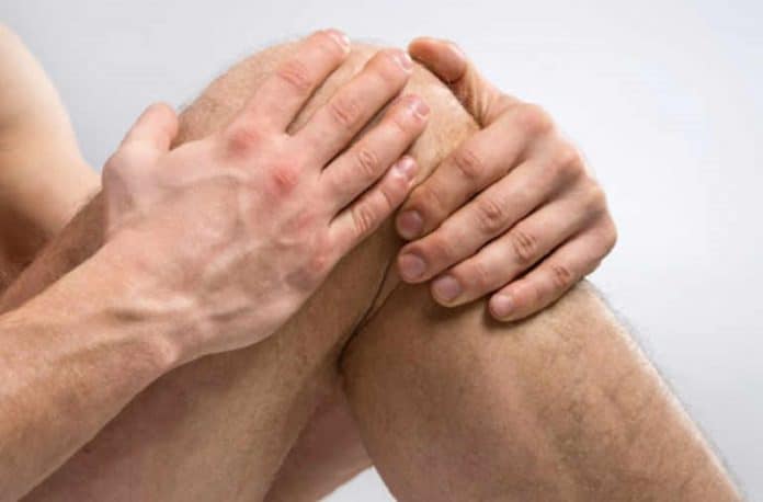 Les douleurs aux genoux lors d’une flexion