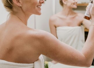 Comment prendre soin de sa peau sensible avec des produits de parapharmacie ? Comment prendre soin de sa peau sensible avec des produits de parapharmacie ?